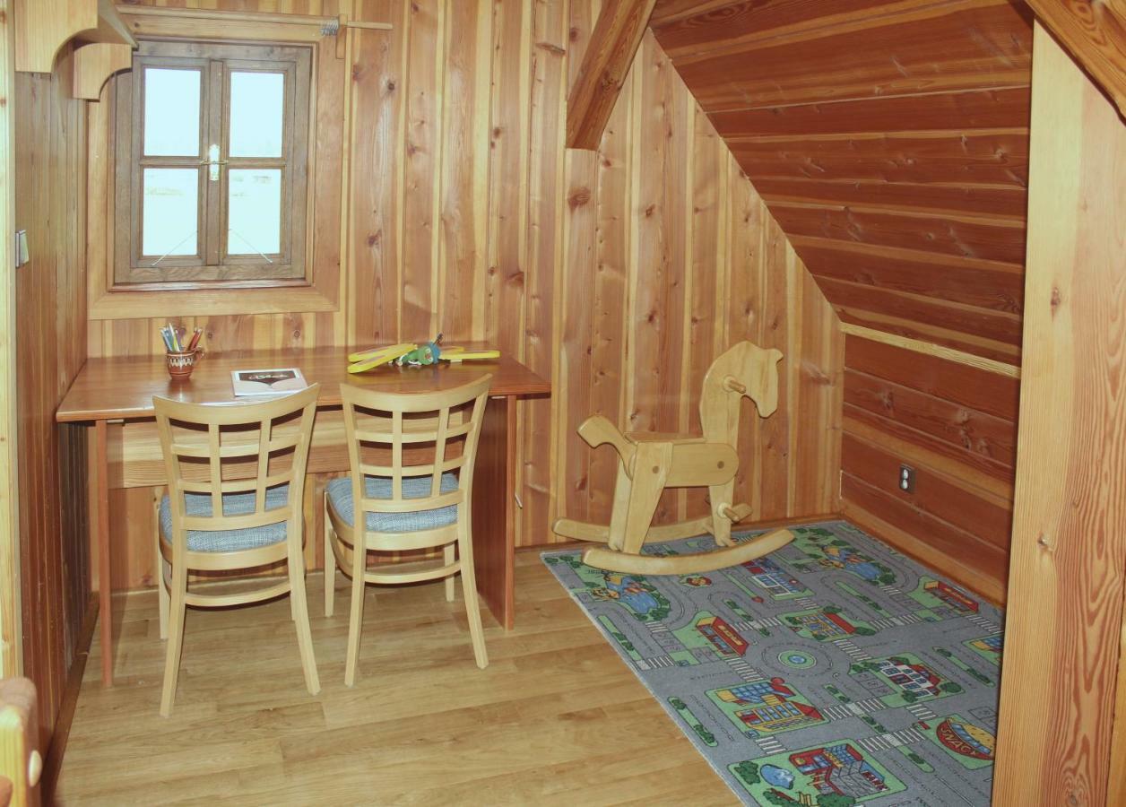 Třebechovice pod Orebem Apartman Ve Skanzenu מראה חיצוני תמונה